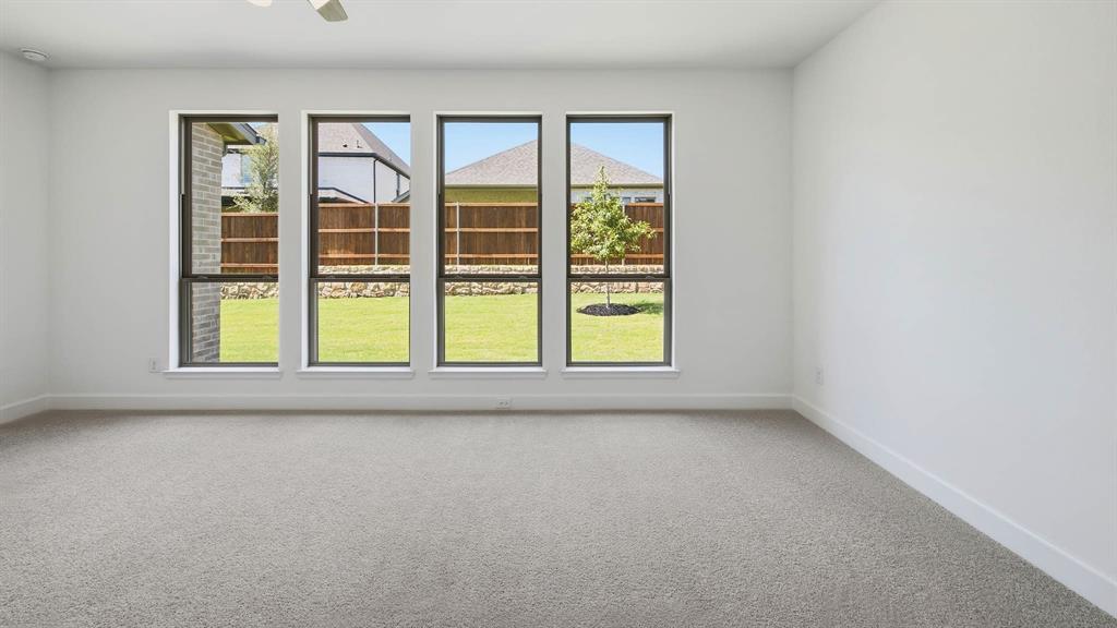 4629 Floral Fields Property Photo 14