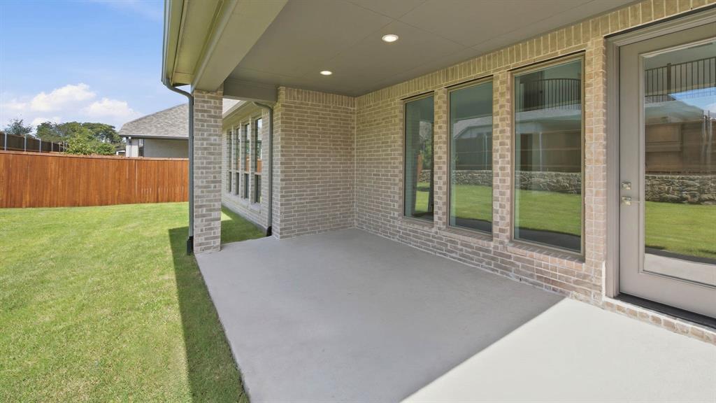4629 Floral Fields Property Photo 19