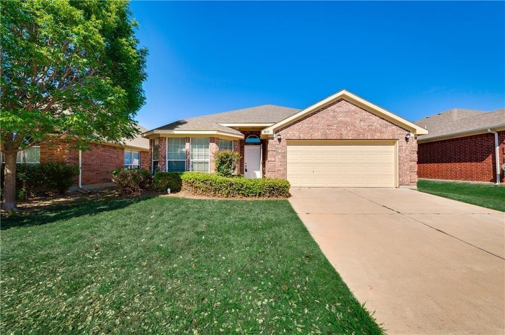 8633 Corral Circle Property Photo 2