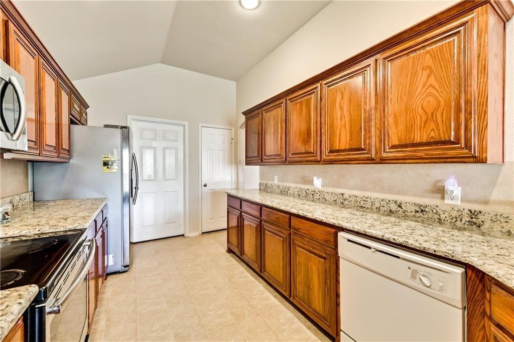 8633 Corral Circle Property Photo 7
