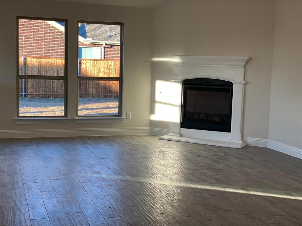 1301 Surrey Street Property Photo 5