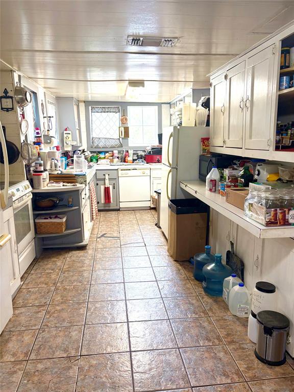 1078 Fm 1519 Property Photo 11