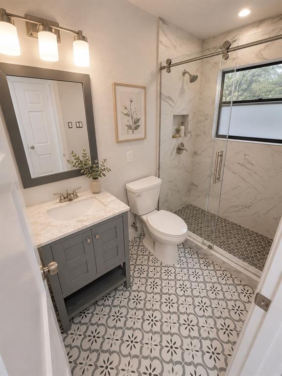 2716 W Biddison Street Property Photo 11