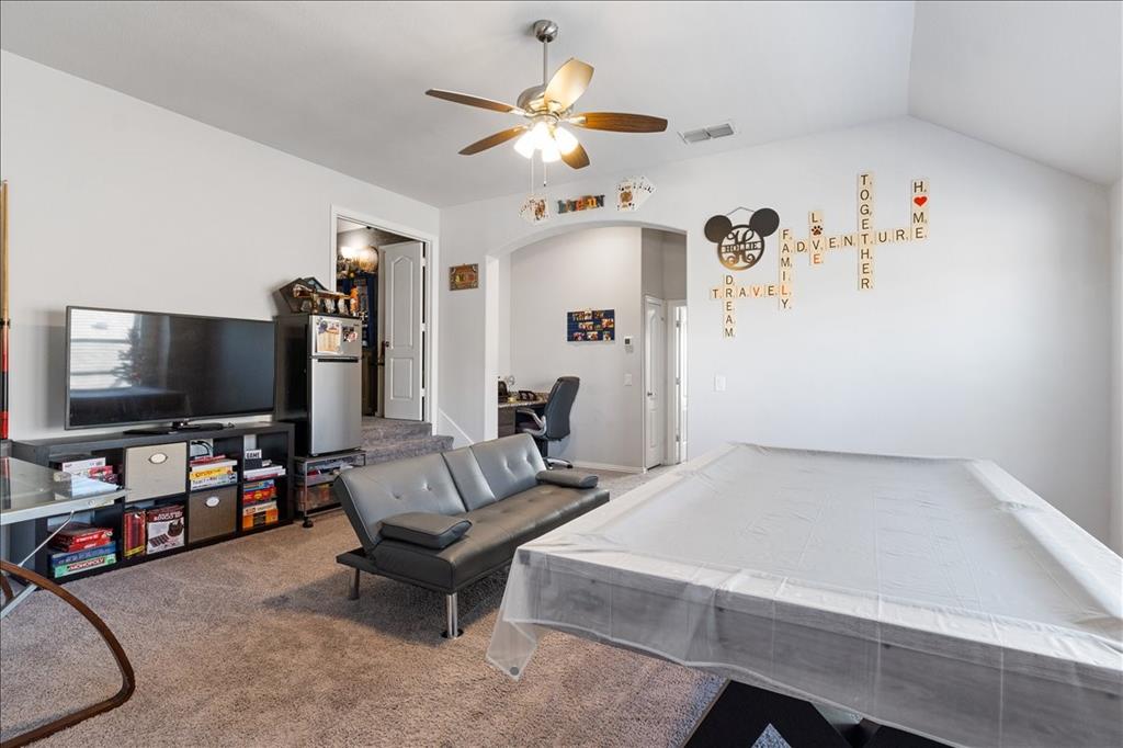 4209 Misty Ridge Street Property Photo 28