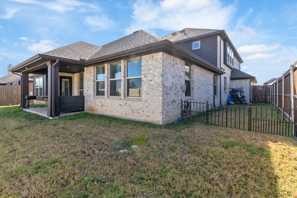 4209 Misty Ridge Street Property Photo 37