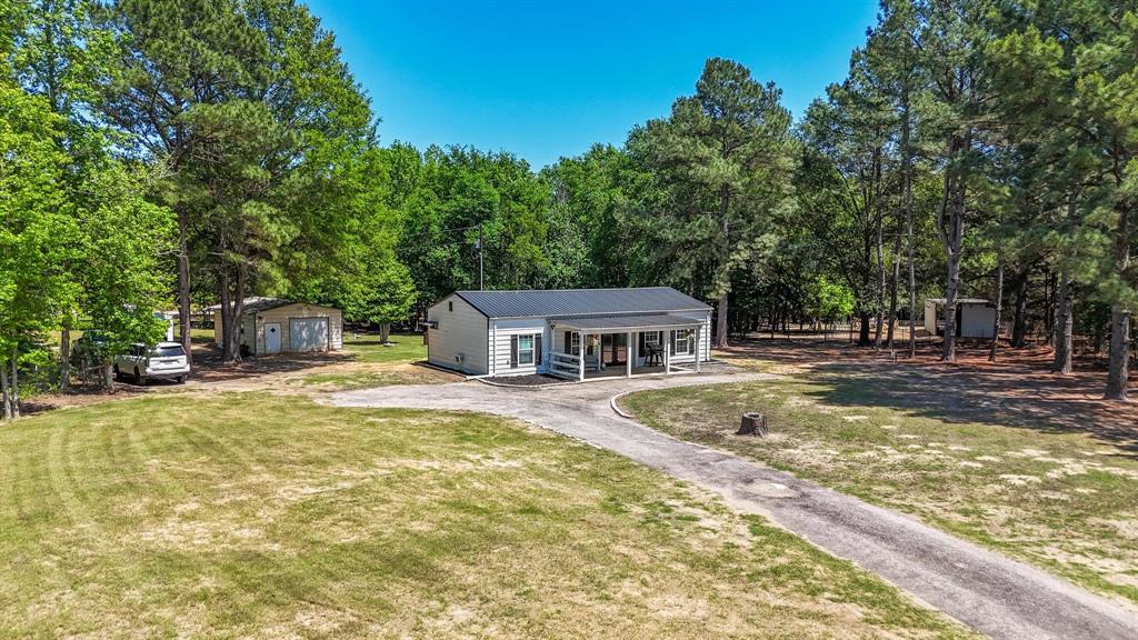 2792 Fm 49 Property Photo 1