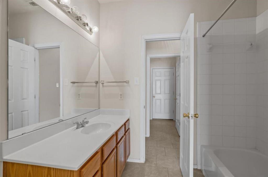 1117 Shaker Run Property Photo 14