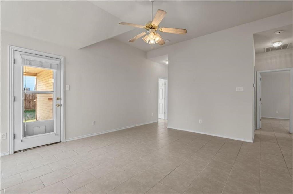 1117 Shaker Run Property Photo 16
