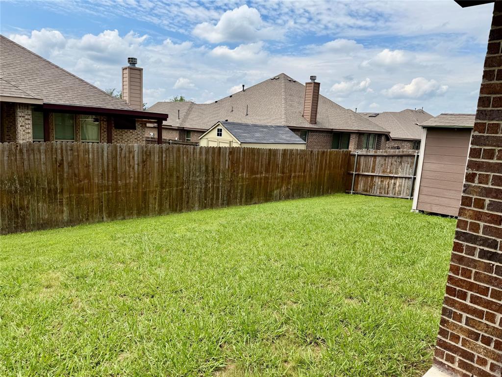 1104 Crest Ridge Drive Property Photo 17