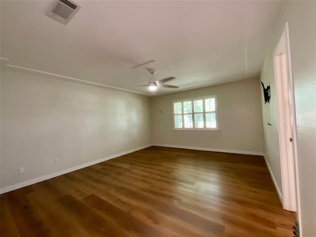 3705 Cobblestone Court Property Photo 11