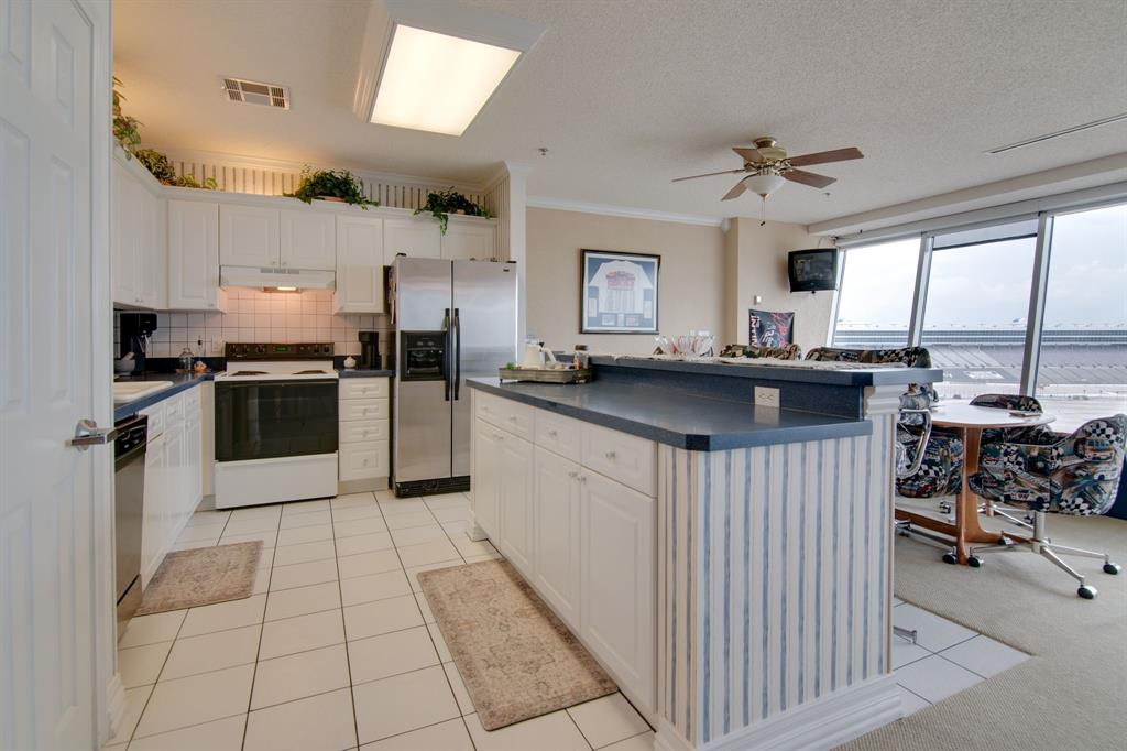 3575 Lone Star Circle 604 Property Photo 7