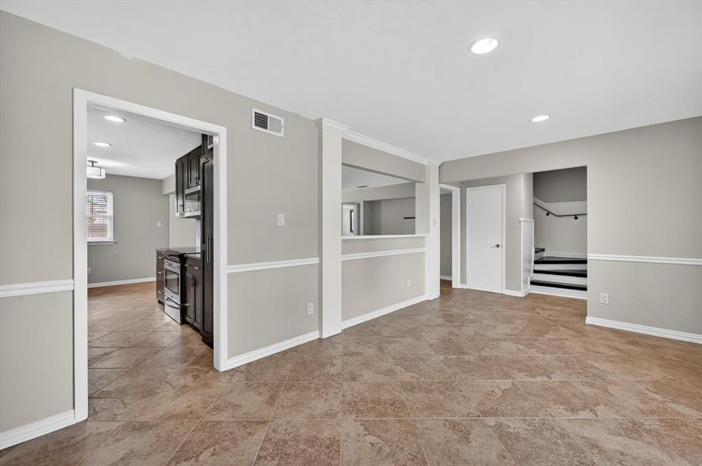 3625 Parader Court Property Photo 5