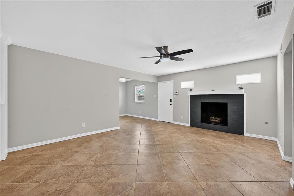 3625 Parader Court Property Photo 6
