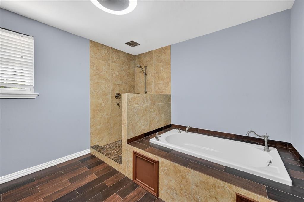 3625 Parader Court Property Photo 18