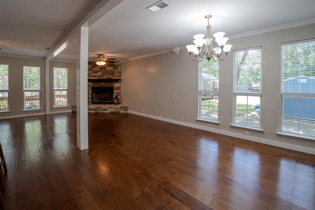 124 Armada Loop Property Photo 5