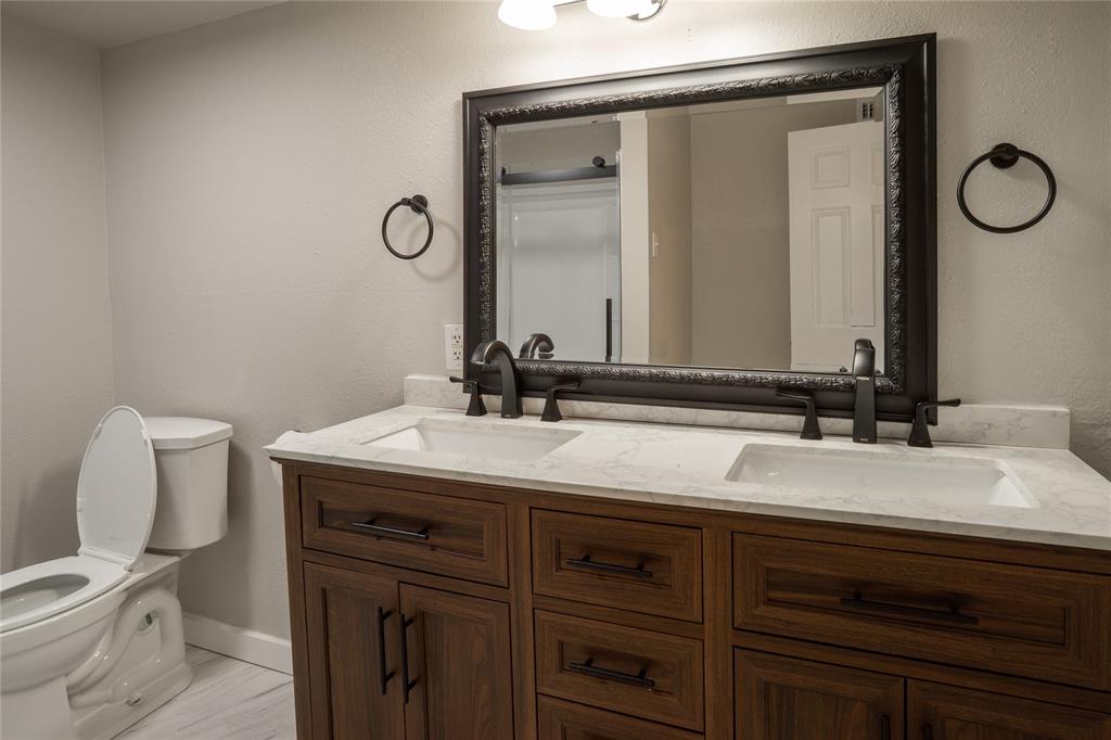 124 Armada Loop Property Photo 21
