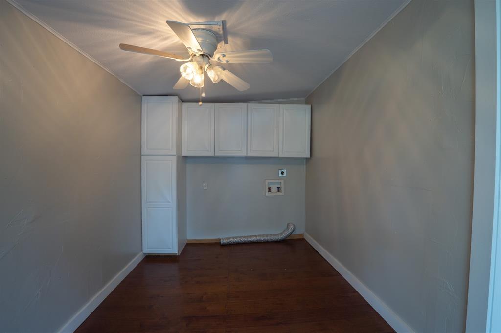 124 Armada Loop Property Photo 23