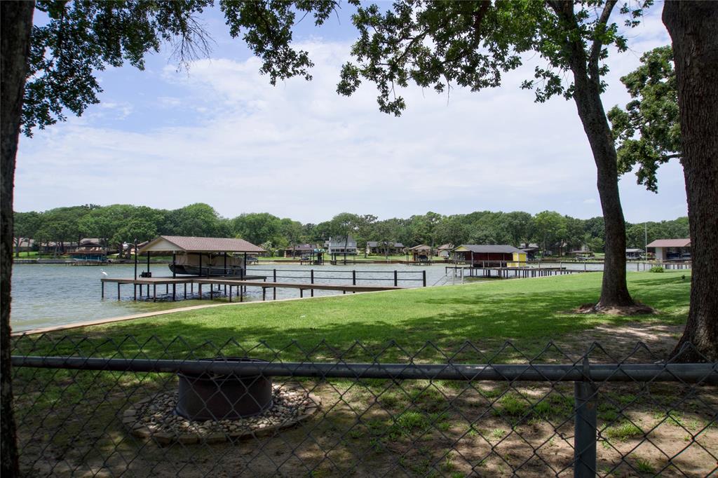 124 Armada Loop Property Photo 29