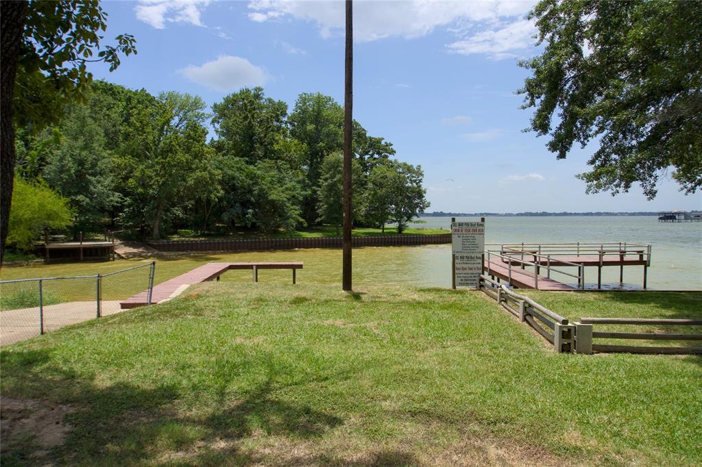 124 Armada Loop Property Photo 32