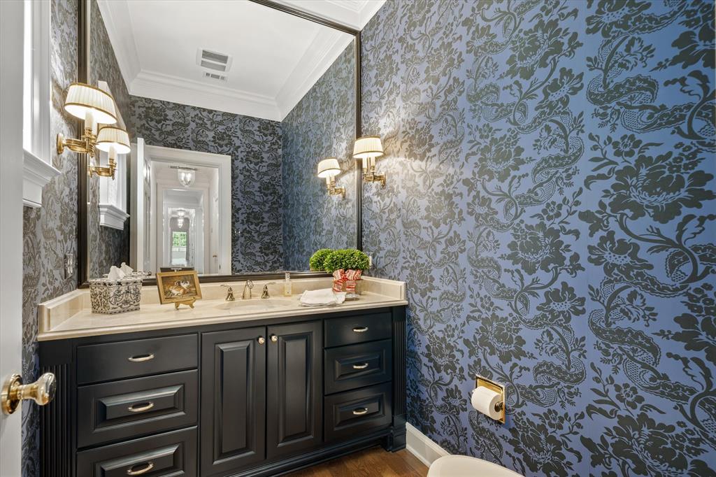 1920 Stonegate Boulevard Property Photo 21