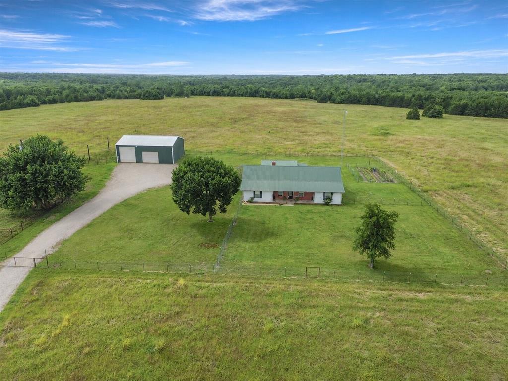 20280 Us Highway 82 Property Photo 1