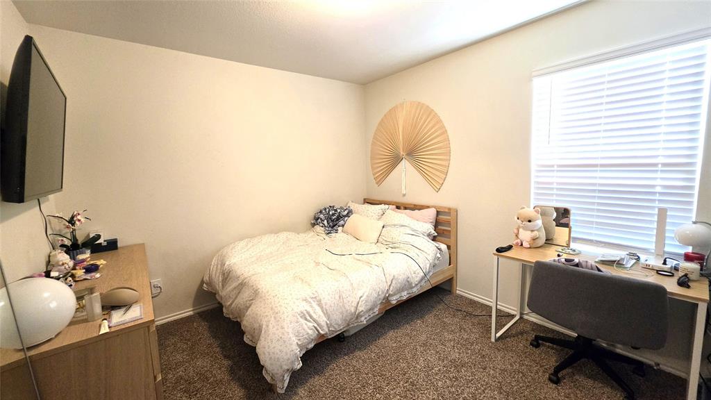 409 Samuel Street Property Photo 8