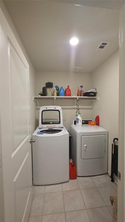 409 Samuel Street Property Photo 16