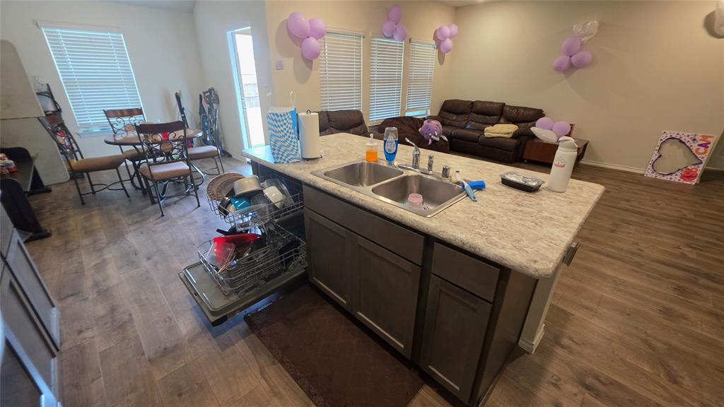 409 Samuel Street Property Photo 23