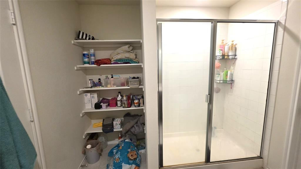 409 Samuel Street Property Photo 31