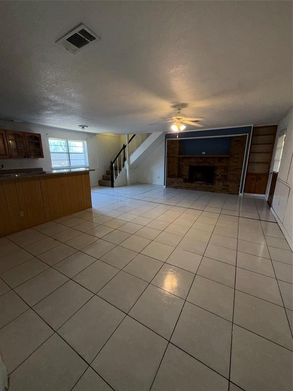 1908 Somerville Drive Property Photo 4