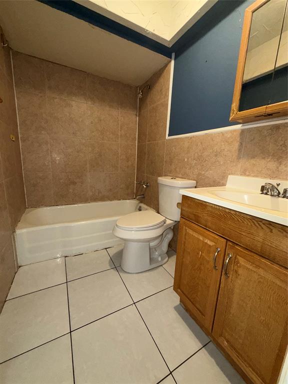 1908 Somerville Drive Property Photo 9