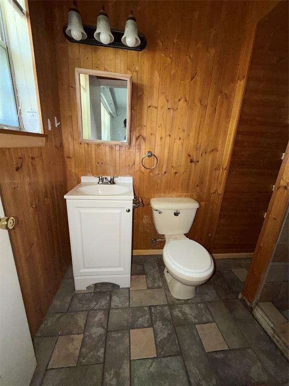 1908 Somerville Drive Property Photo 11
