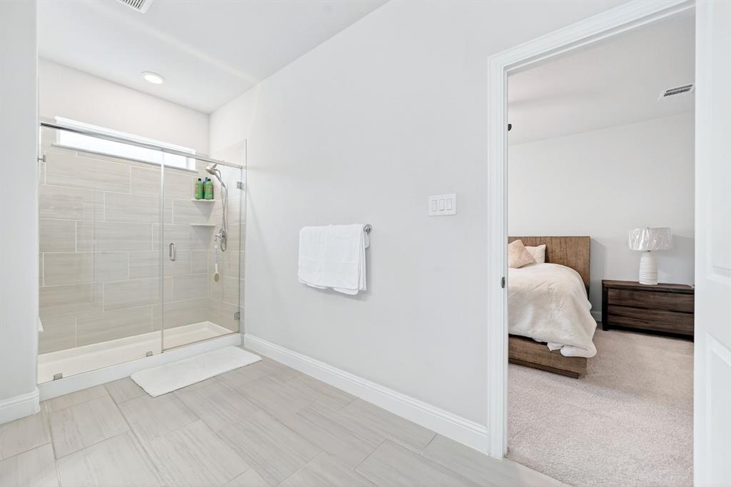 7821 Sunset Boulevard Property Photo 8