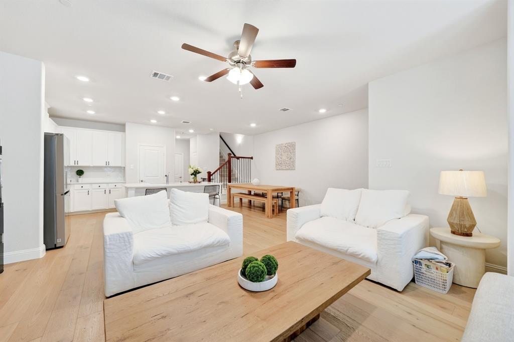 7821 Sunset Boulevard Property Photo 18