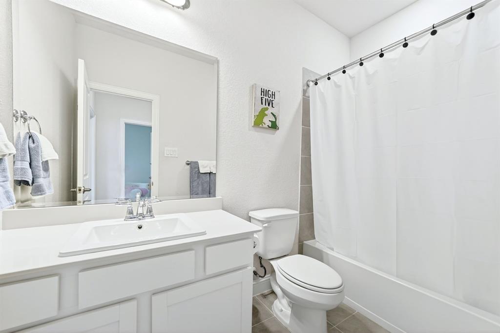 7821 Sunset Boulevard Property Photo 31