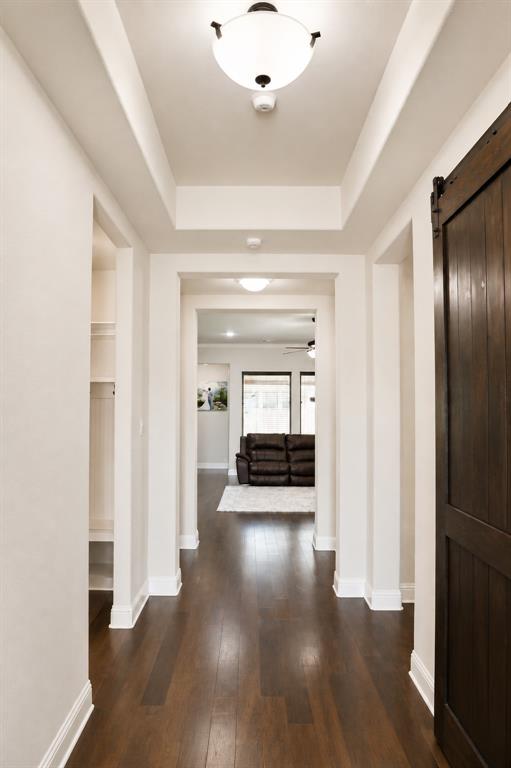 279 Paluxy Street Property Photo 5