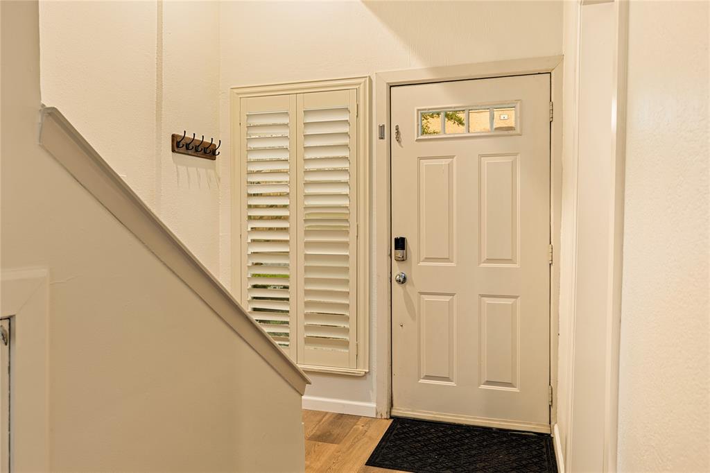 4015 Holland Avenue 103 Property Photo 4