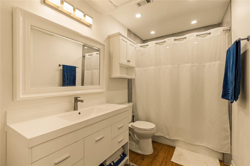 4015 Holland Avenue 103 Property Photo 25