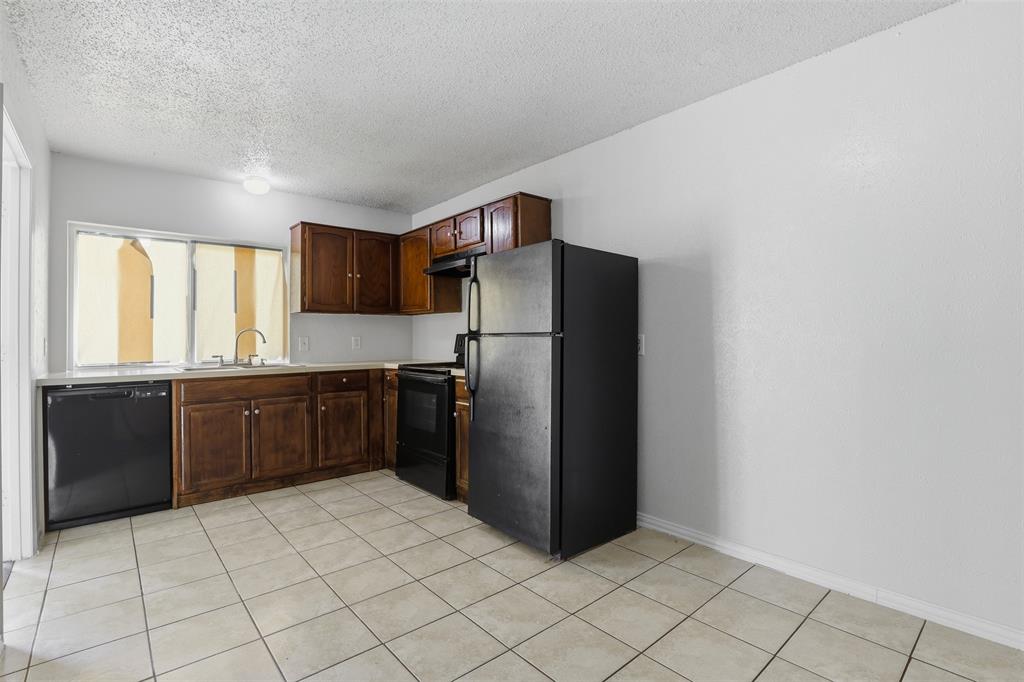 510 Dean Court Property Photo 15