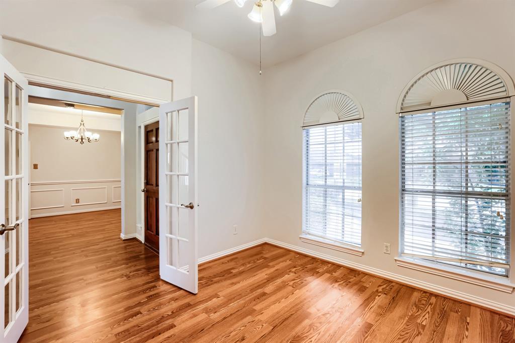 2066 Fair Oaks Circle Property Photo 10