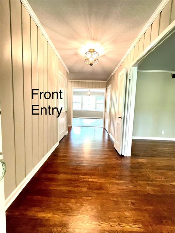 749 Beverly Drive Property Photo 4