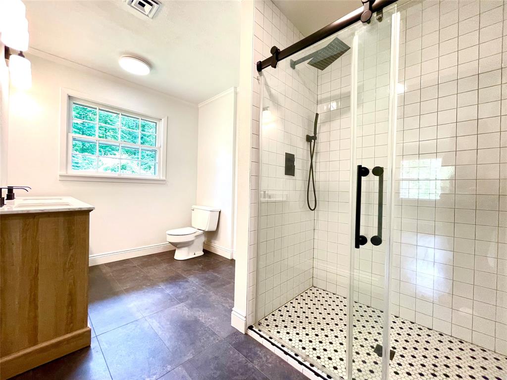 749 Beverly Drive Property Photo 13