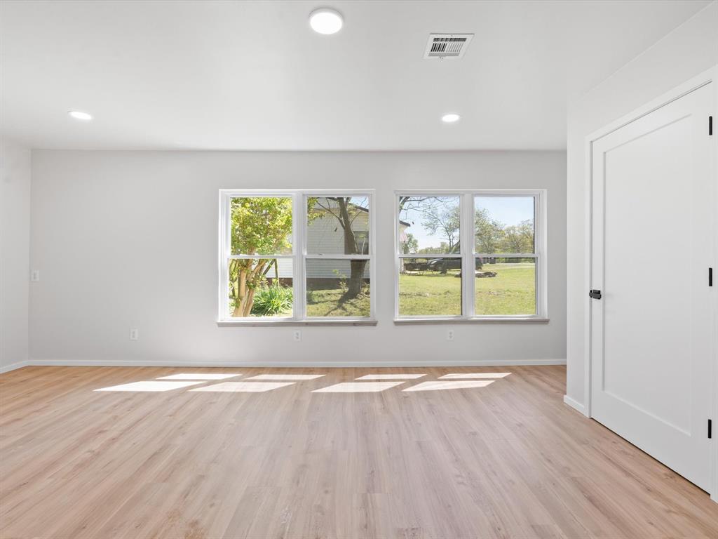 2068 Bristow Point Property Photo 31