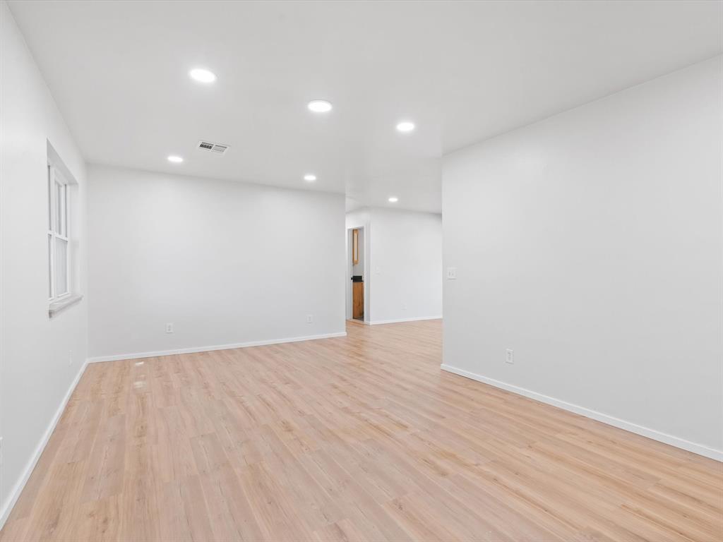 2068 Bristow Point Property Photo 33
