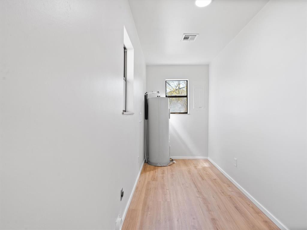 2068 Bristow Point Property Photo 34