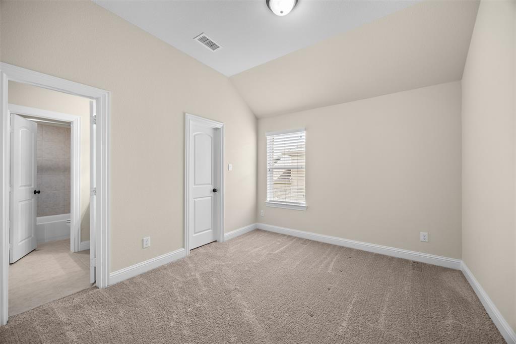 6425 Abbotsford Drive Property Photo 27