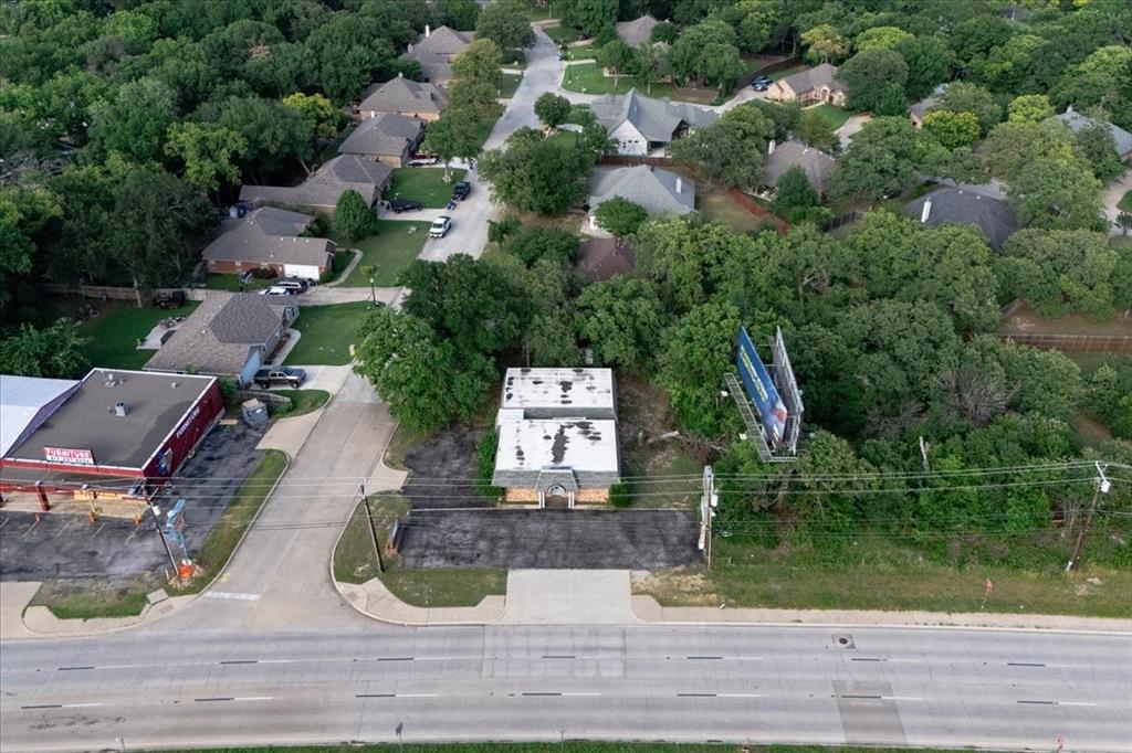 1501 Southeast Parkway Property Photo 27