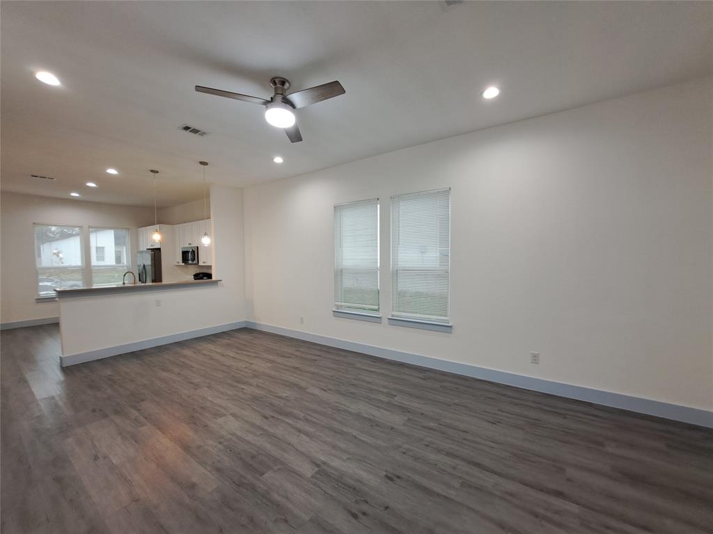 3243 Noor Street Property Photo 9