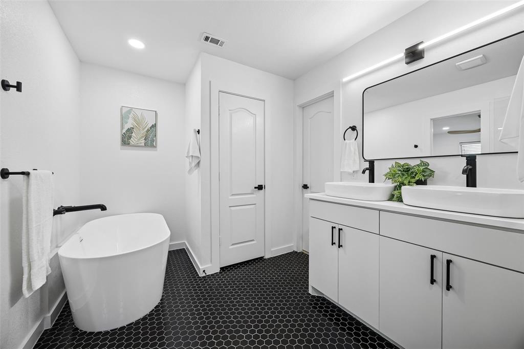 1413 Thistle Circle Property Photo 13