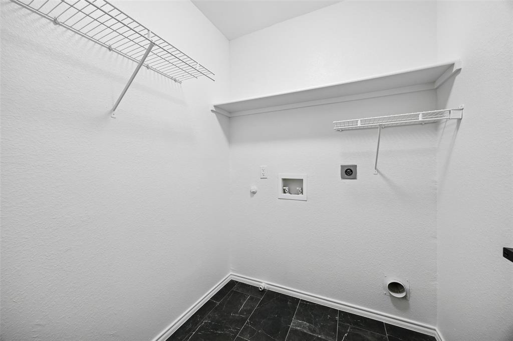1413 Thistle Circle Property Photo 25